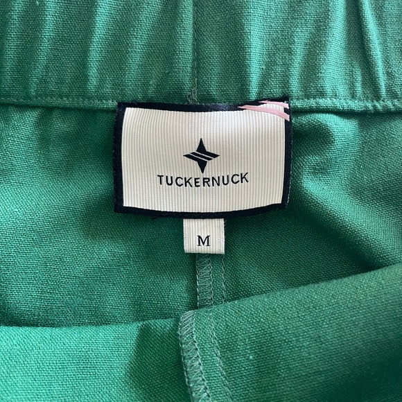 Tuckernuck Palm Green JoJo shorts-M - Picture 3 of 6